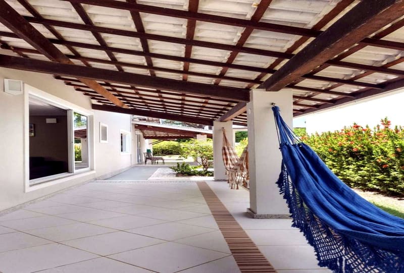 Wide veranda with a hammock