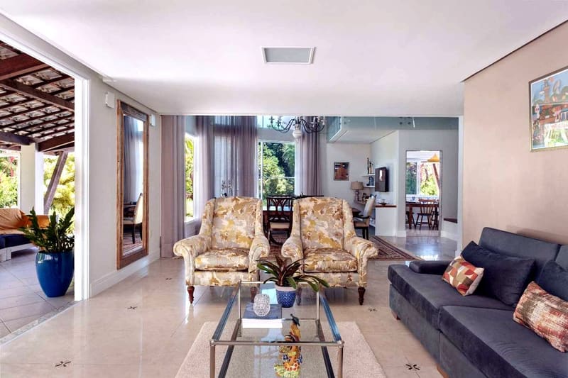 Living room opening onto the veranda