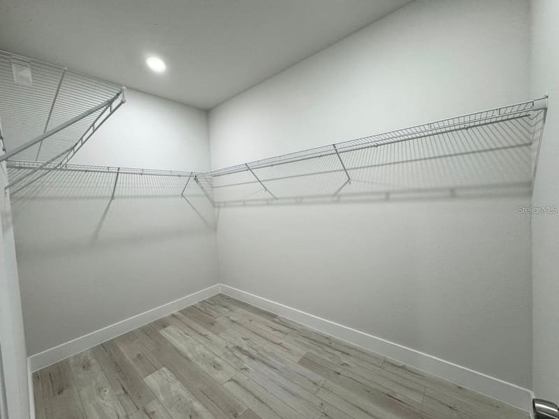 Walk-in closet