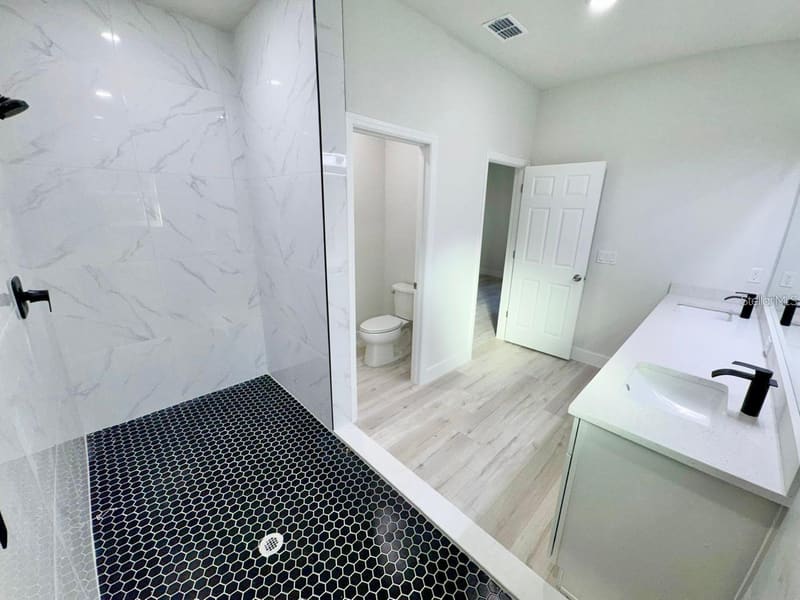 Walk-in shower