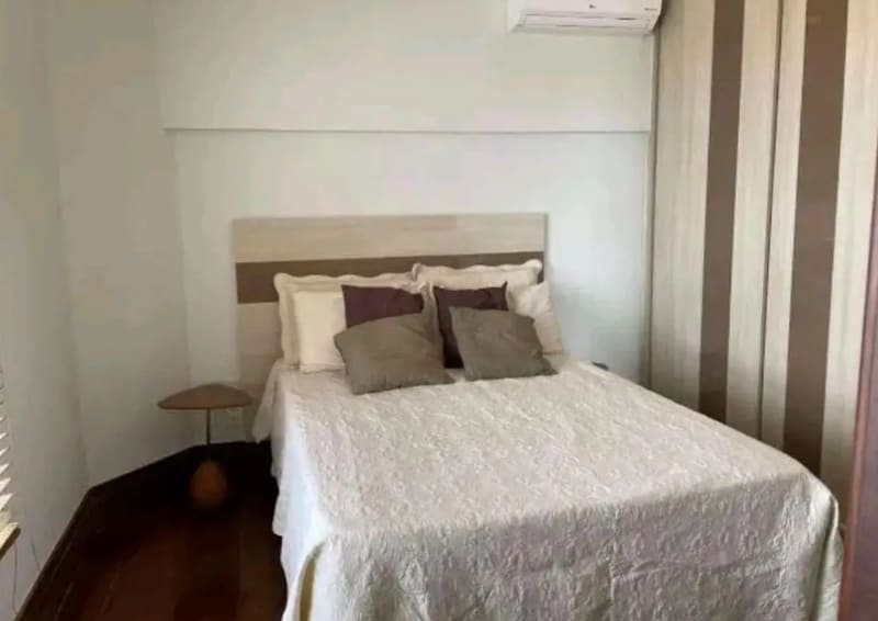 En-suite bedroom