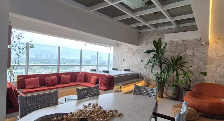Living room opening onto the gourmet terrace