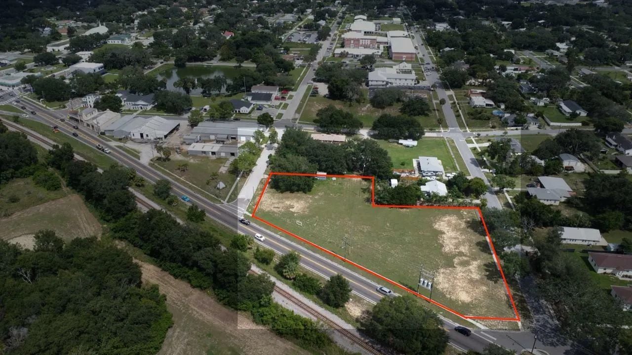 Aerial view of the commercial parcel on US Highway 17-92 in Davenport, Florida
