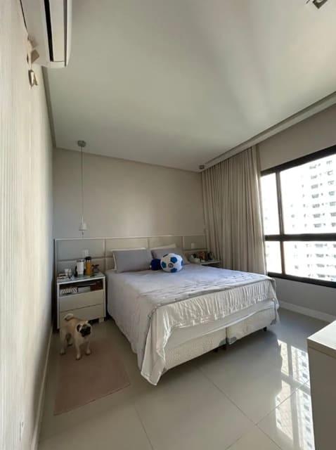 En-suite bedroom