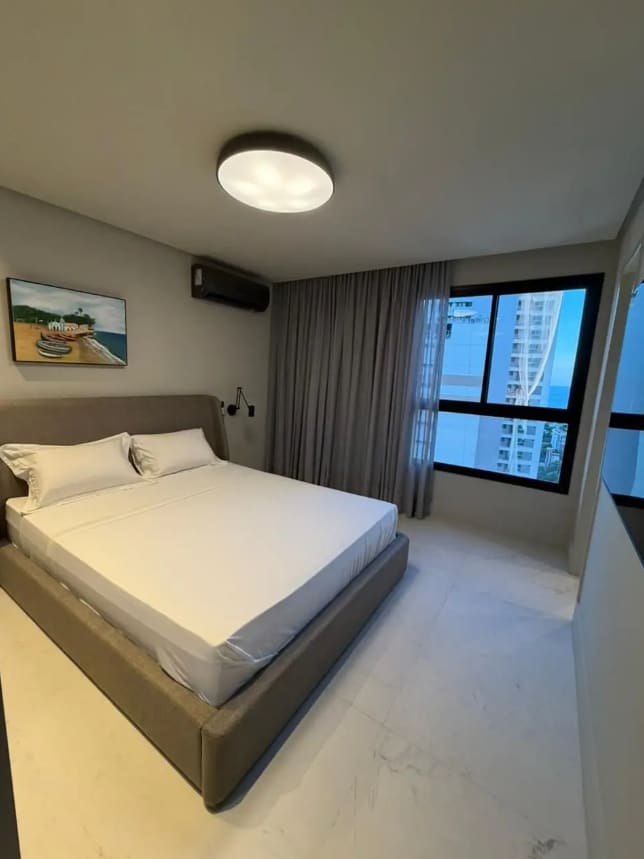 En-suite bedroom